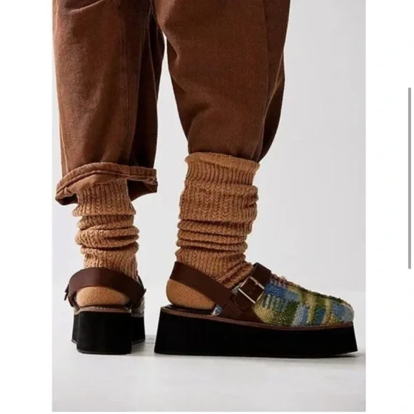 New ‼️ FREE PEOPLE Astrid Platform Mules. Size 8 - Picture 3 of 11